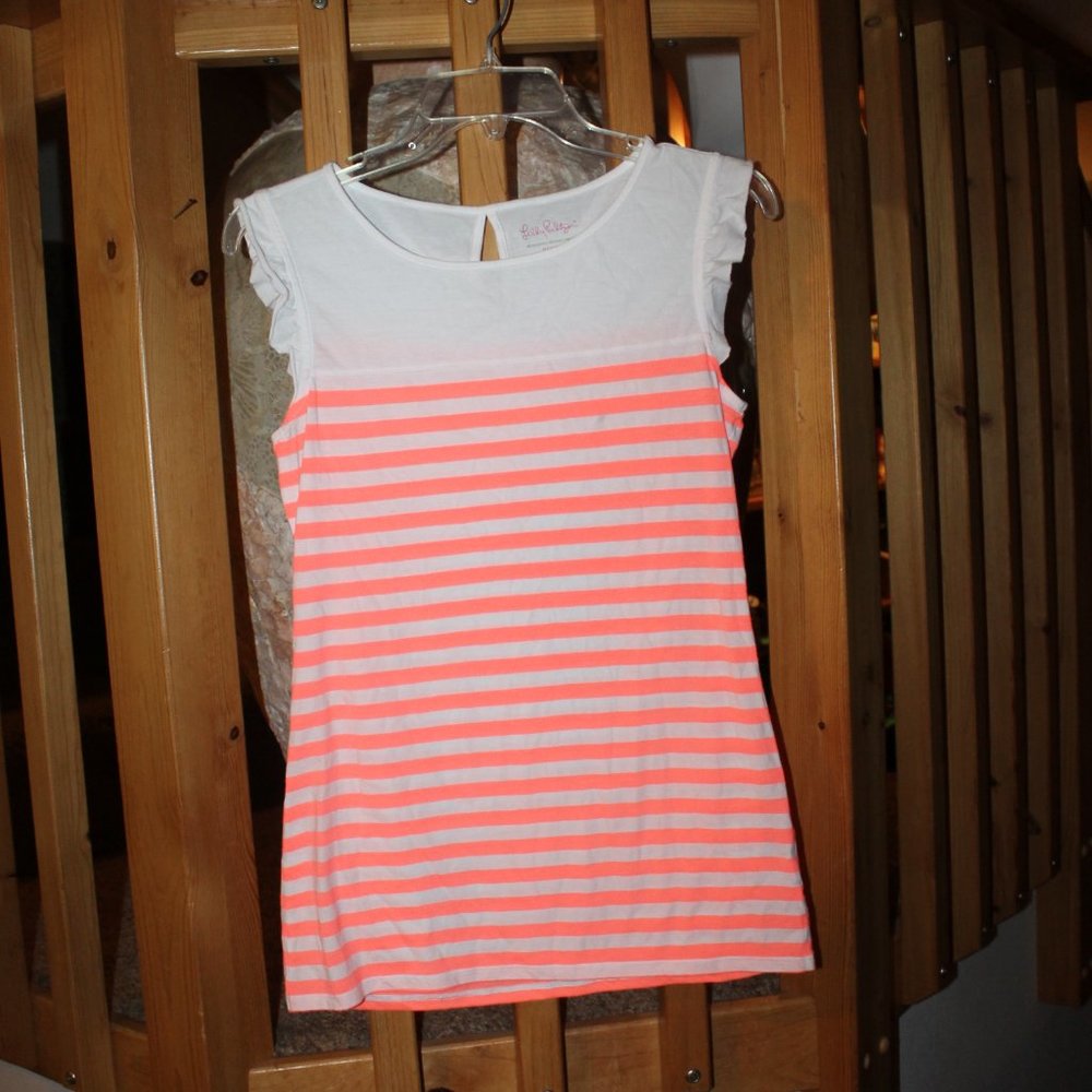 Lilly Pulitzer fluorescent stripped flutter cap sleeve t shirt EUC  M